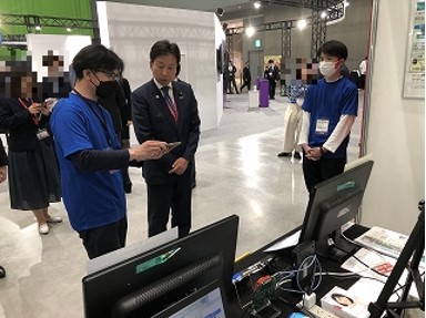 デジタル庁　大串副大臣